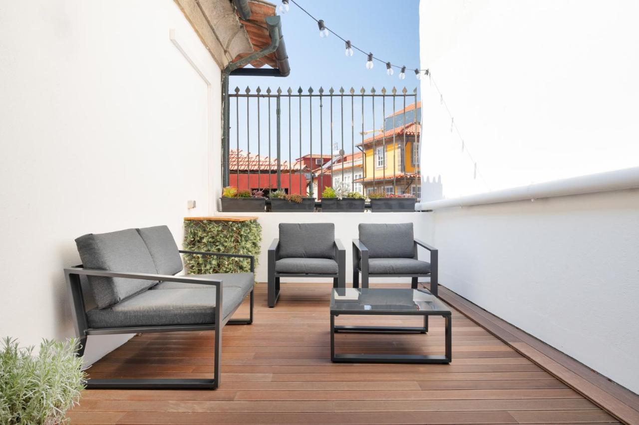 Apartmán Historical Penthouse At Cardosas Block Porto Exteriér fotografie