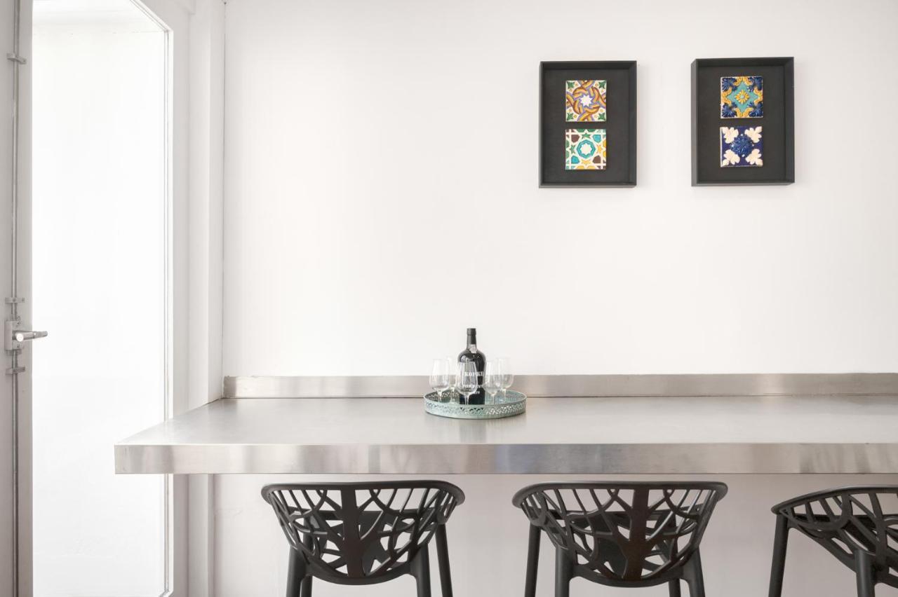 Apartmán Historical Penthouse At Cardosas Block Porto Exteriér fotografie