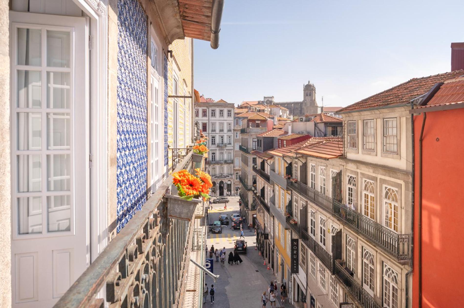 Apartmán Historical Penthouse At Cardosas Block Porto Exteriér fotografie